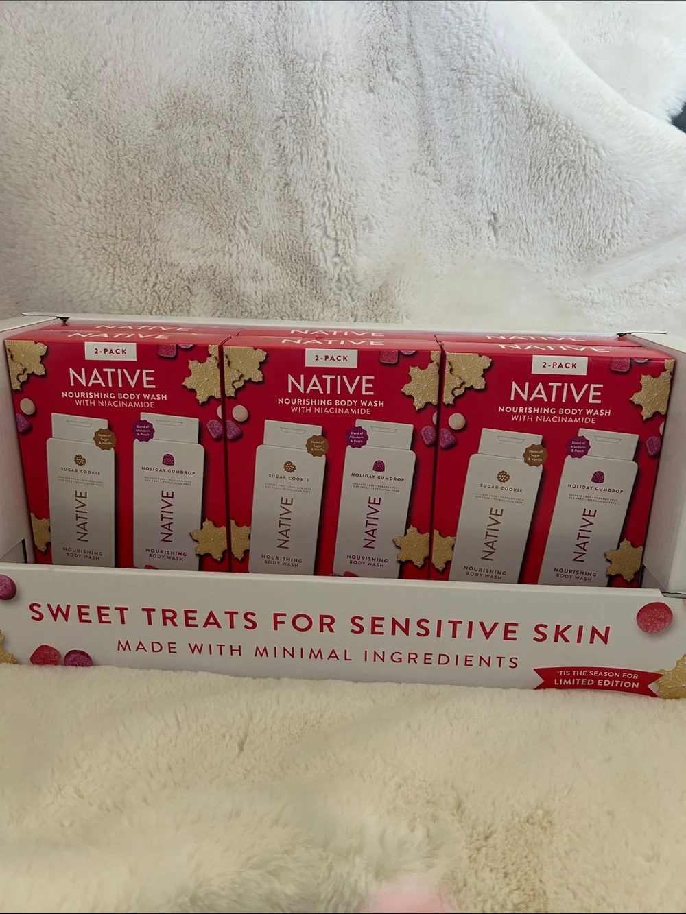 Native Nourishing Body Wash 2-Pack Holiday Display - Red & White
